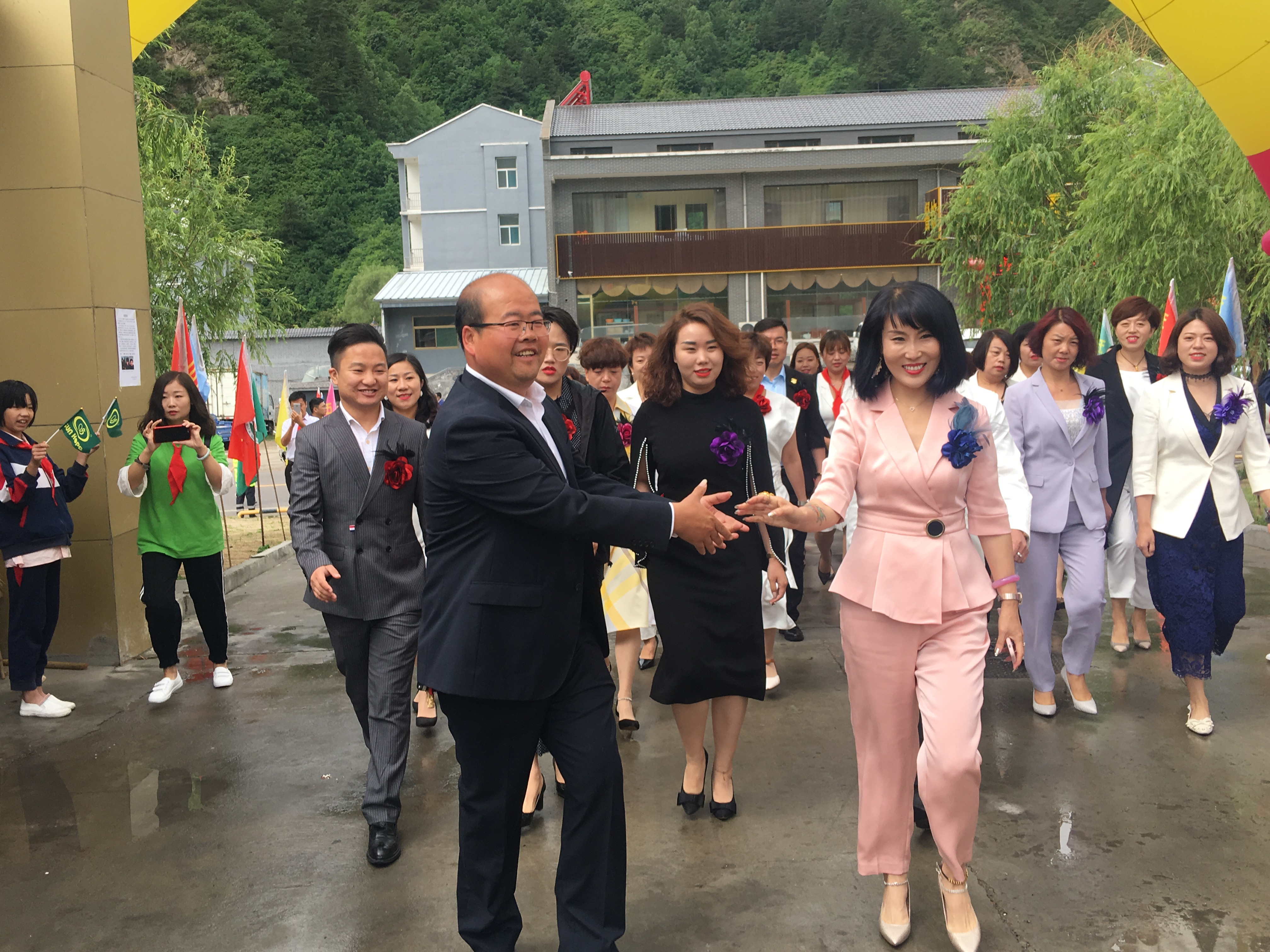 第145所 五台山常青玩球体育王润兰学校 第145所 五台山常青玩球体育王润兰学校