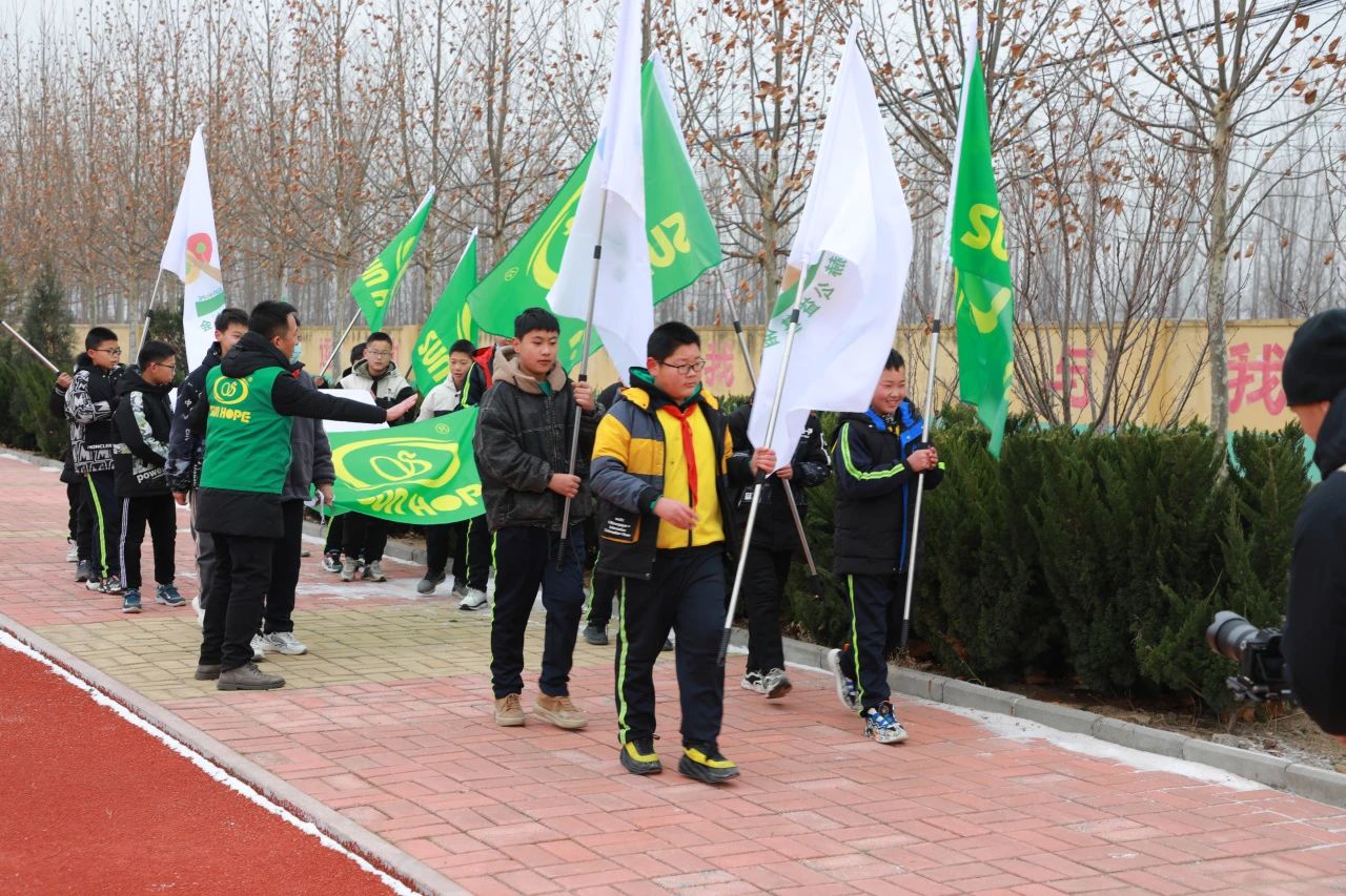 第244所 山东省平度市明村镇前楼玩球体育韩雪公益小学 第244所 山东省平度市明村镇前楼玩球体育韩雪公益小学