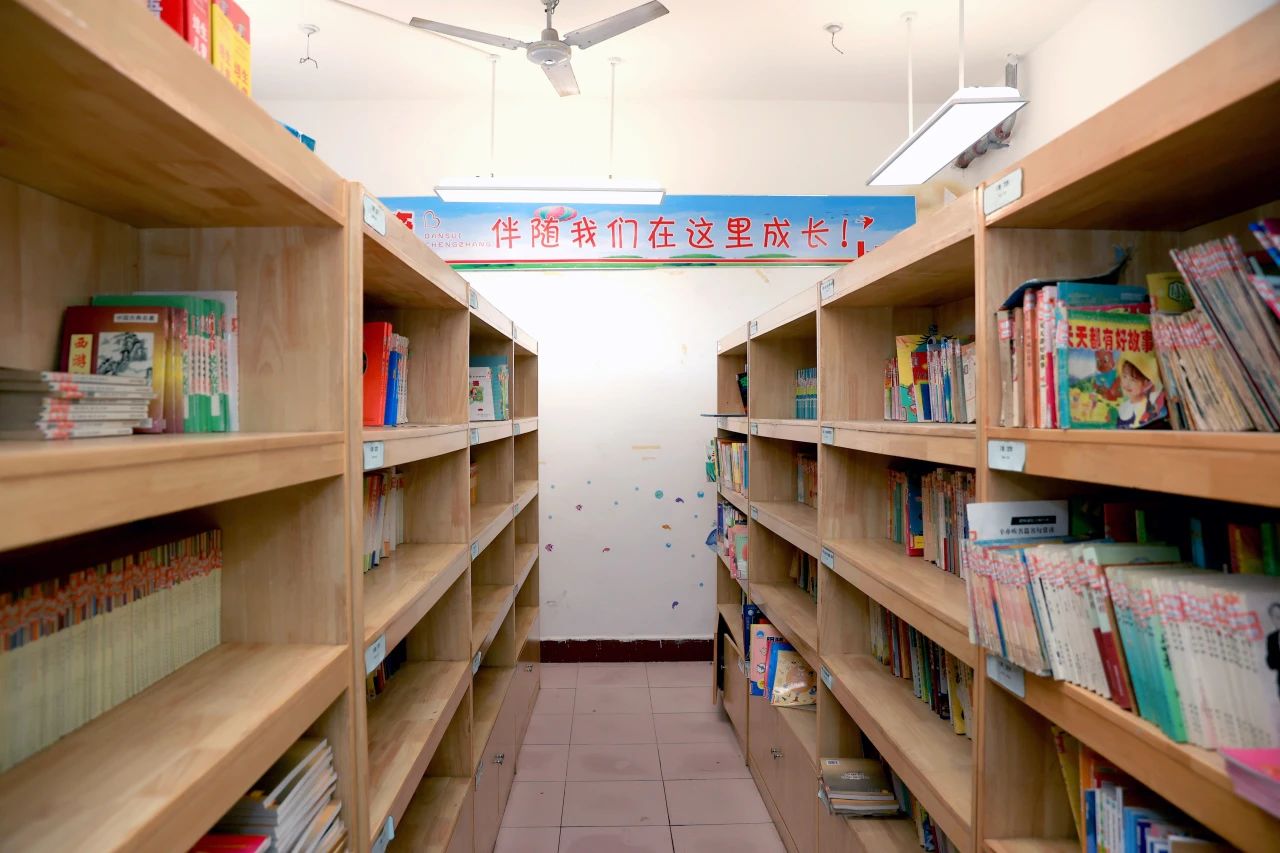 第248所 天津市静海区赵官屯镇玩球体育韩亚会小学 第248所 天津市静海区赵官屯镇玩球体育韩亚会小学