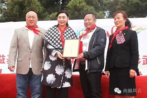 第46所 阜新市彰武县四合城玩球体育苗鑫学校 第46所 阜新市彰武县四合城玩球体育苗鑫学校