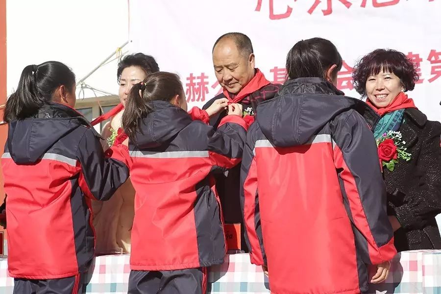 第74所 包头市固阳县新城玩球体育刘金萍小学 第74所 包头市固阳县新城玩球体育刘金萍小学