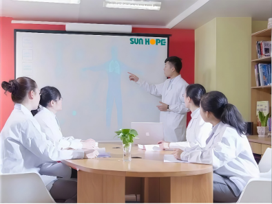 玩球体育构建科研闭环生态链：从实验室到梳妆台，科技成果精准触达消费需求